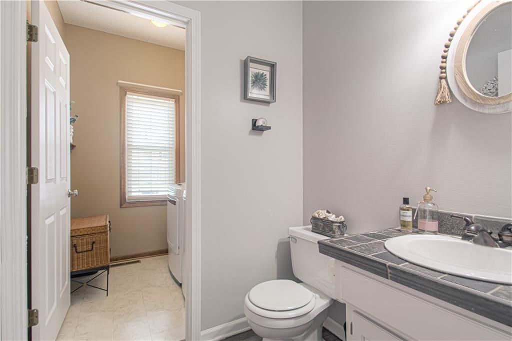 15512 Horton Lane — photo 24