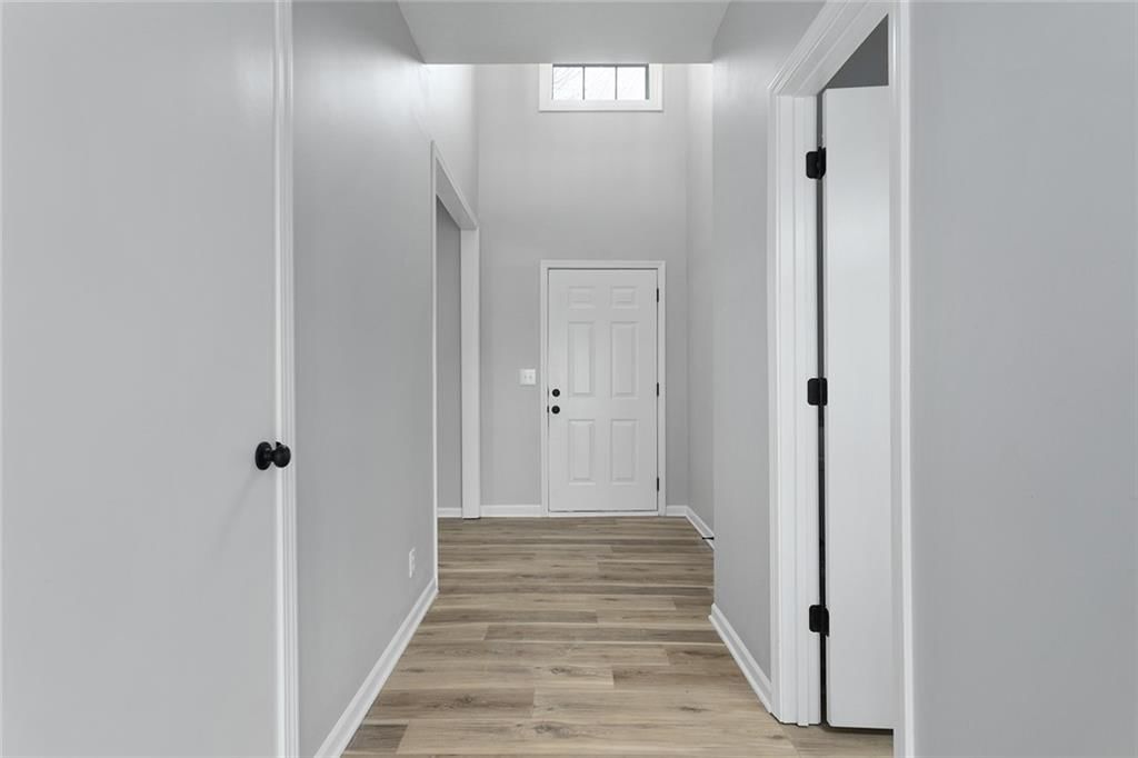15115 W 147th Terrace — photo 3