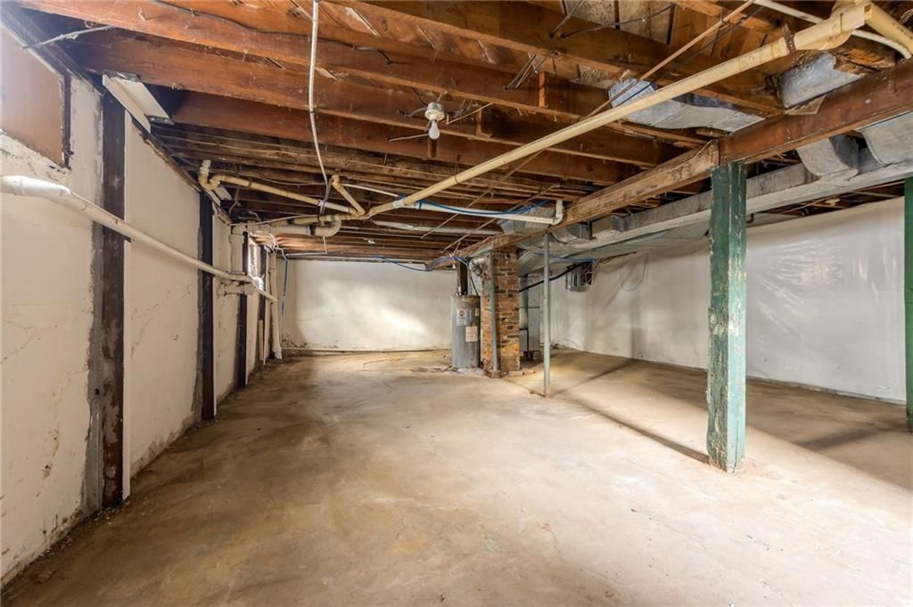 1025 S PLEASANT Street — photo 23