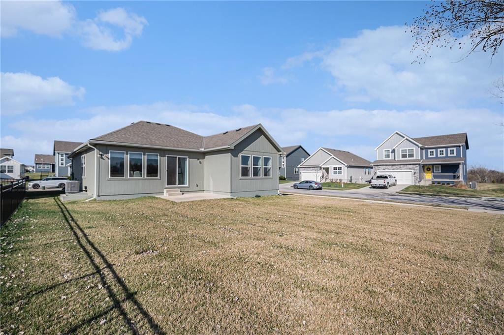 2101 SW Rutherford Drive — photo 23