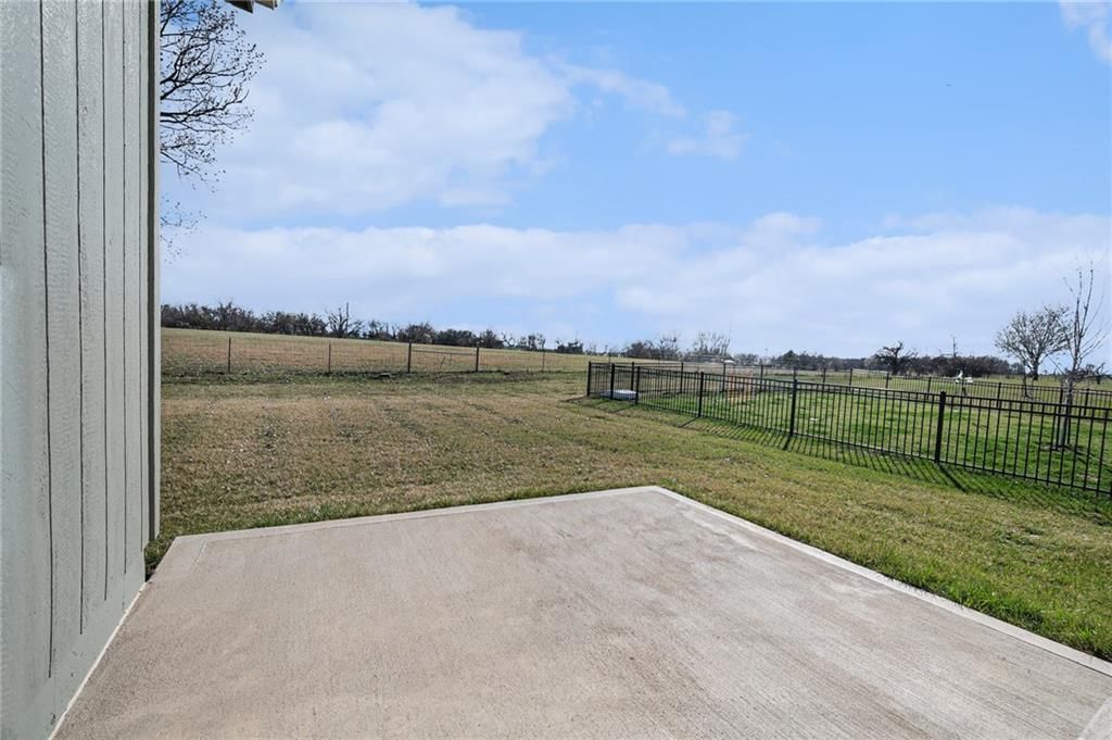 2101 SW Rutherford Drive — photo 24
