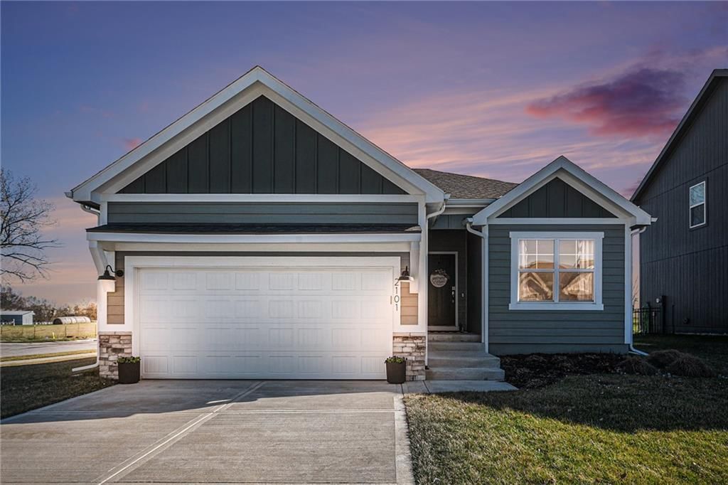 2101 SW Rutherford Drive — photo 29