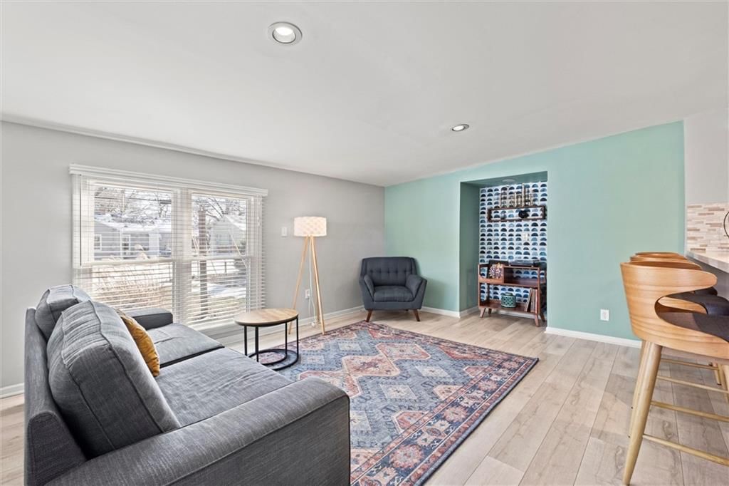 5201 W 72nd Street — photo 13