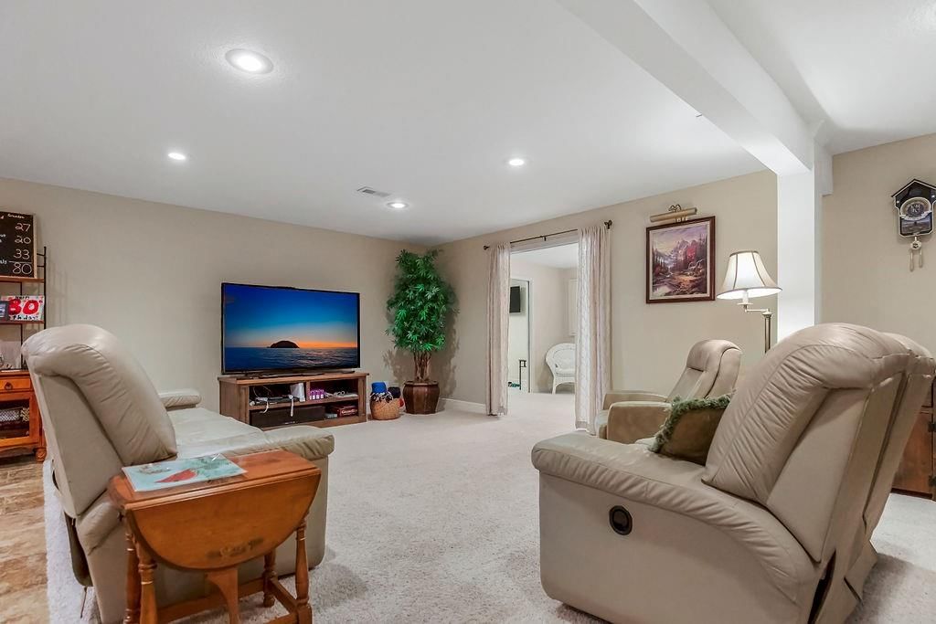 11257 S Chouteau Street — photo 23