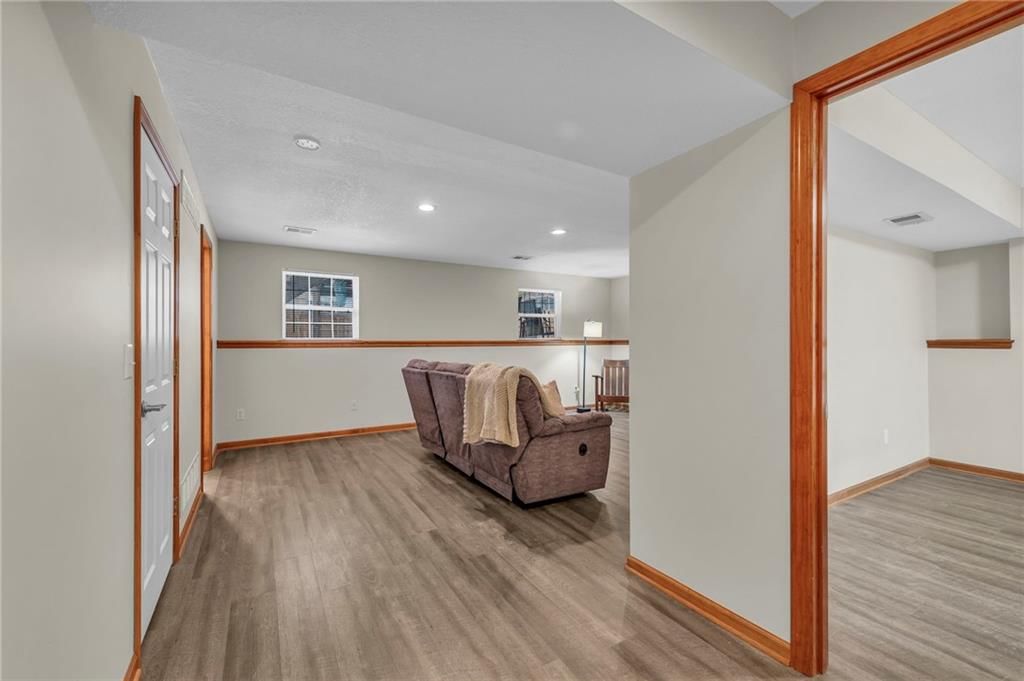 1129 SE Scenic Drive — photo 23