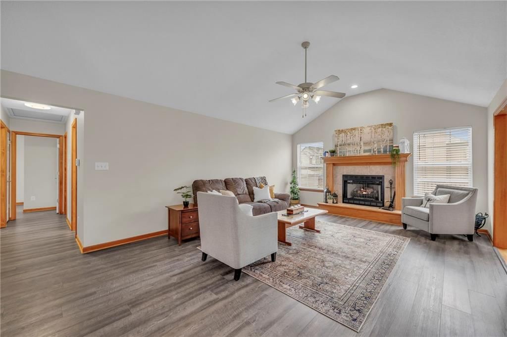 1129 SE Scenic Drive — photo 7