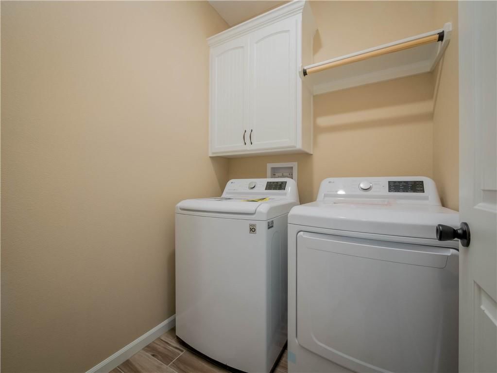 1302 NE White Oaks Lane — photo 10