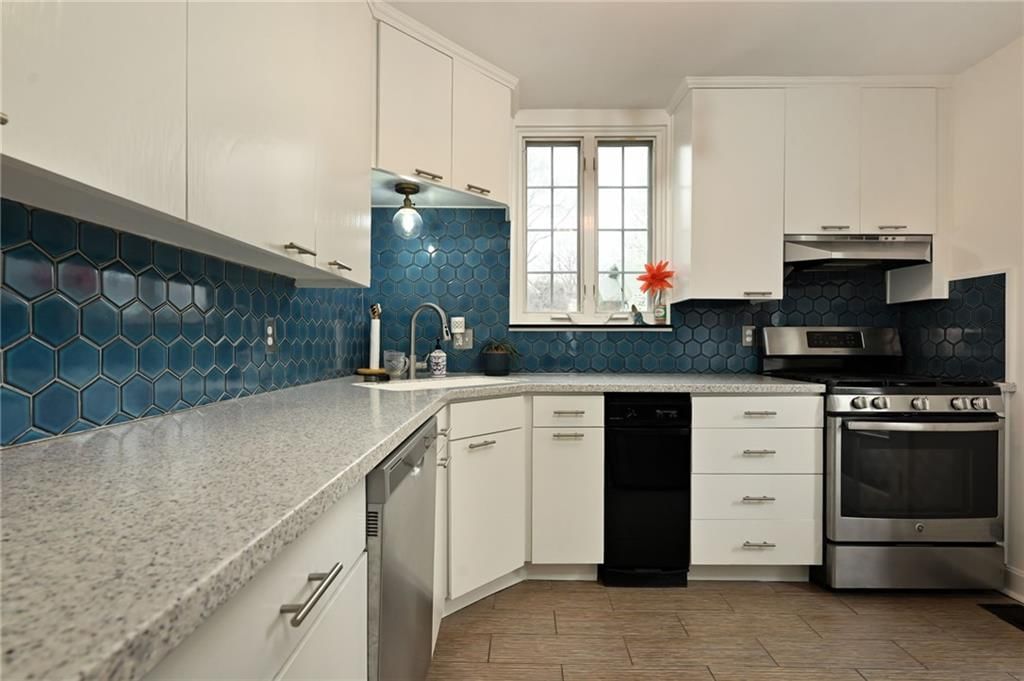 4909 Bell Street — photo 12