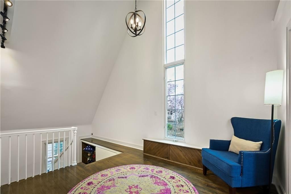 4909 Bell Street — photo 17