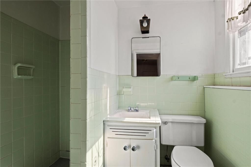 1003 W 85th Terrace — photo 16