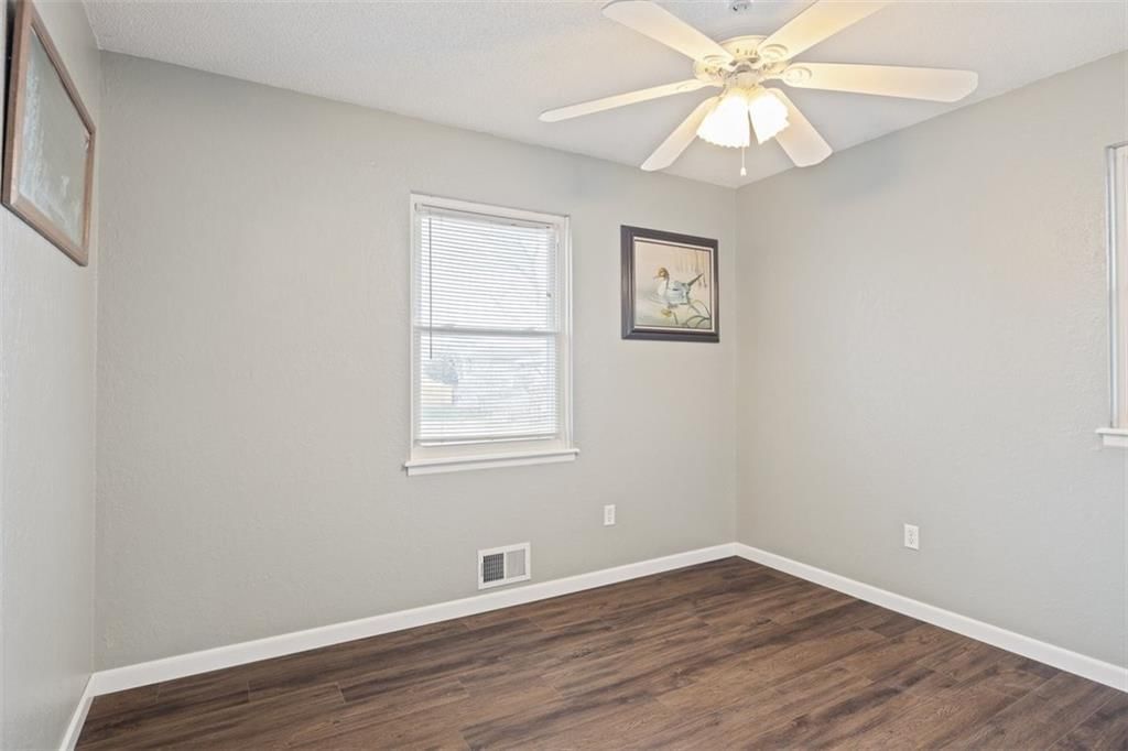 2103 SE AUSTIN Street — photo 14