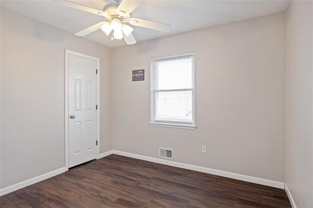2103 SE AUSTIN Street — photo 16