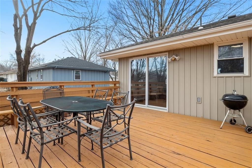 2103 SE AUSTIN Street — photo 24