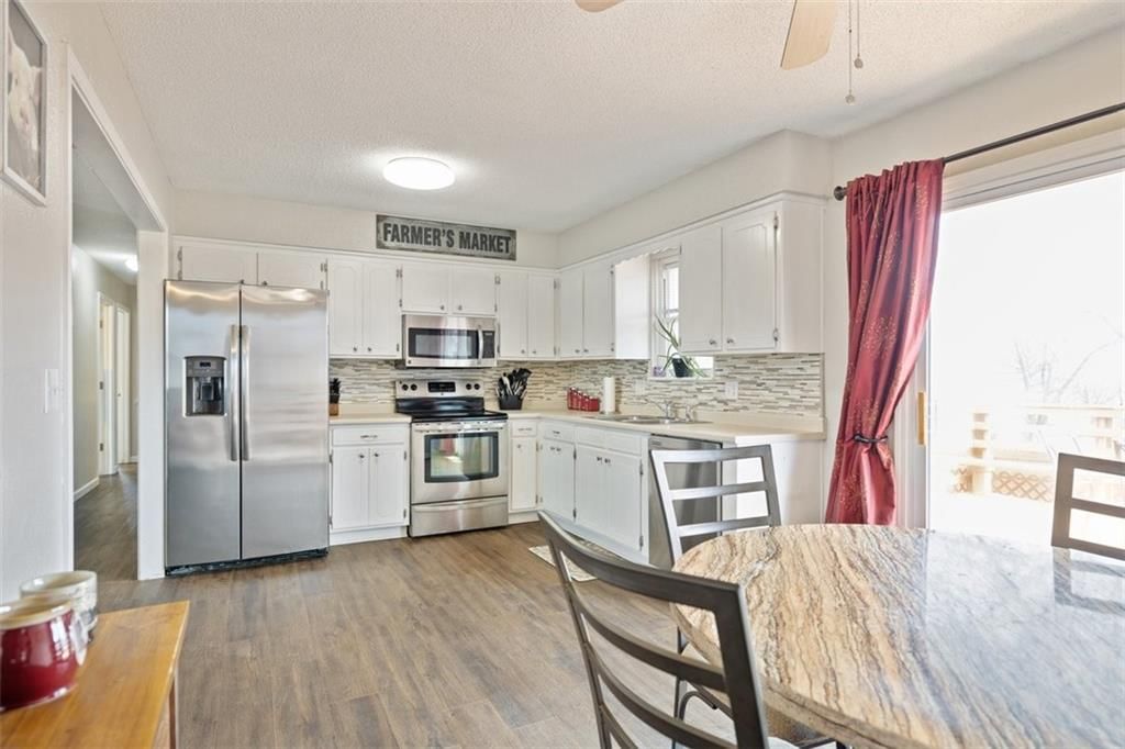 2103 SE AUSTIN Street — photo 9