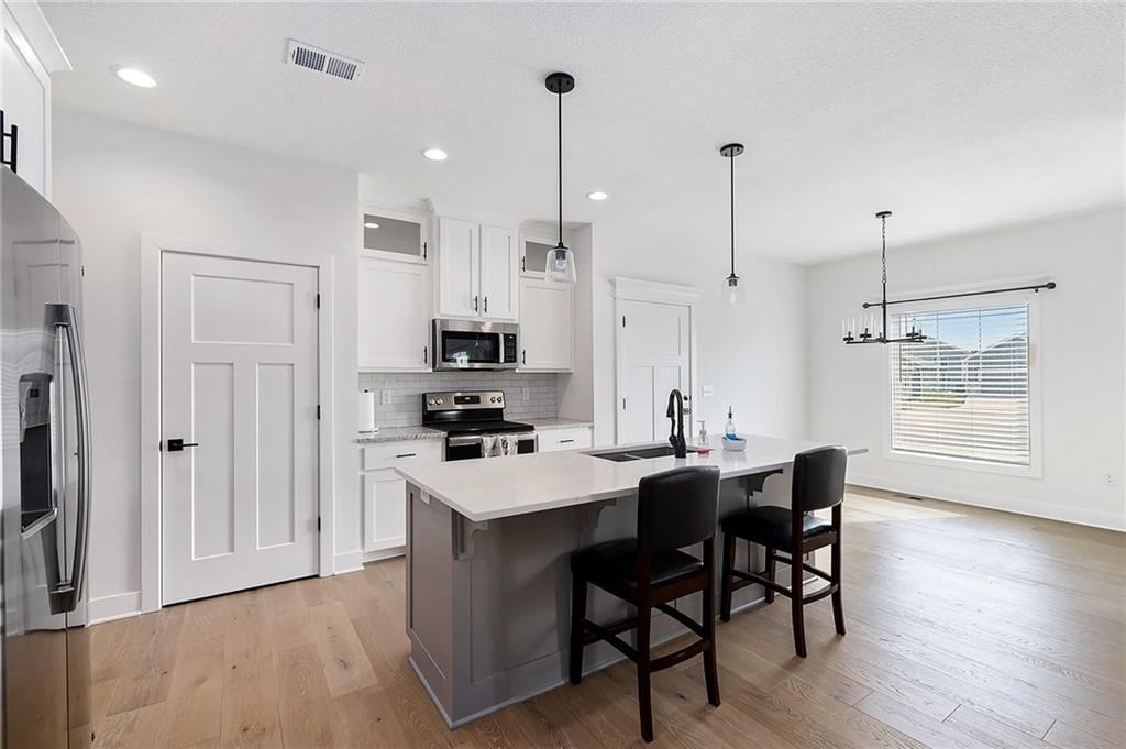 15776 Shelby Court — photo 4