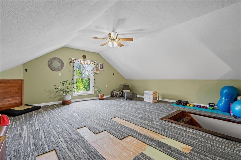 8901 Stillhouse Road — photo 31