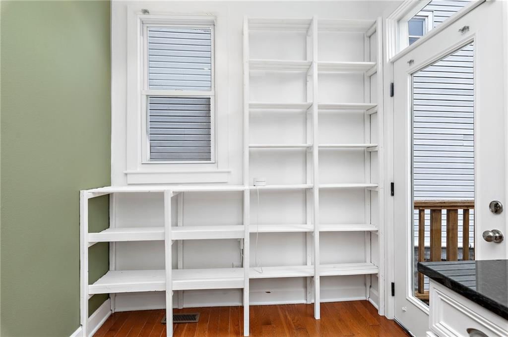 526 Troost Avenue — photo 13