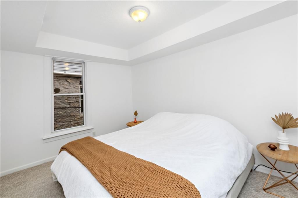 526 Troost Avenue — photo 15