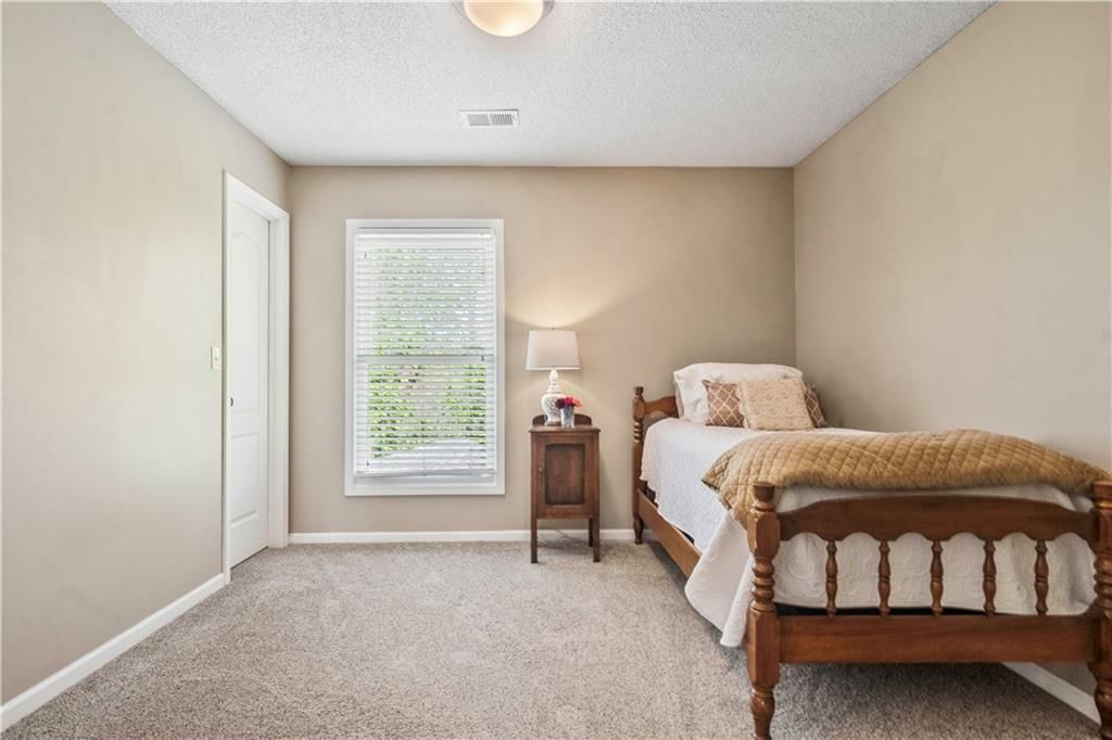 13404 W 142 Street — photo 44