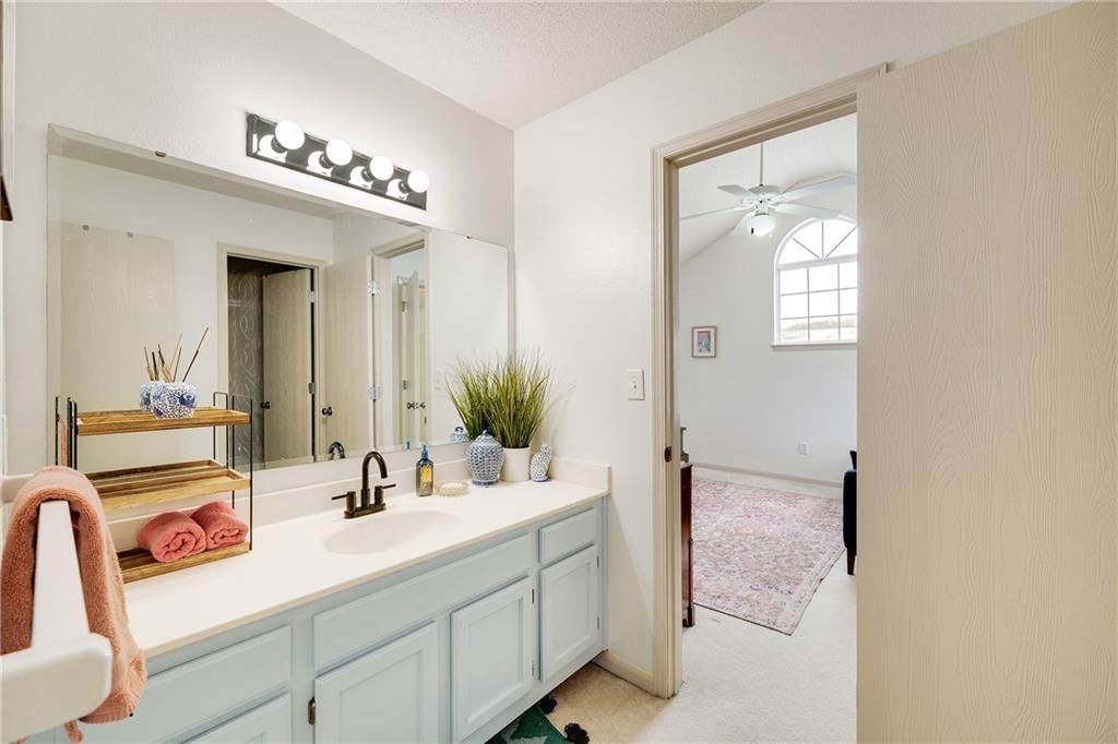 5540 NW Moonlight Meadow Drive — photo 21
