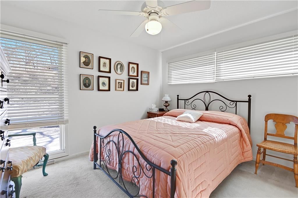 704 Lake Forest Drive — photo 23