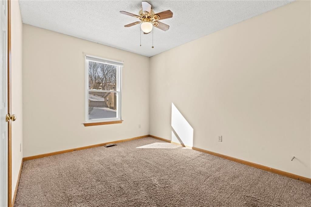 1462 NW Foxboro Road — photo 16