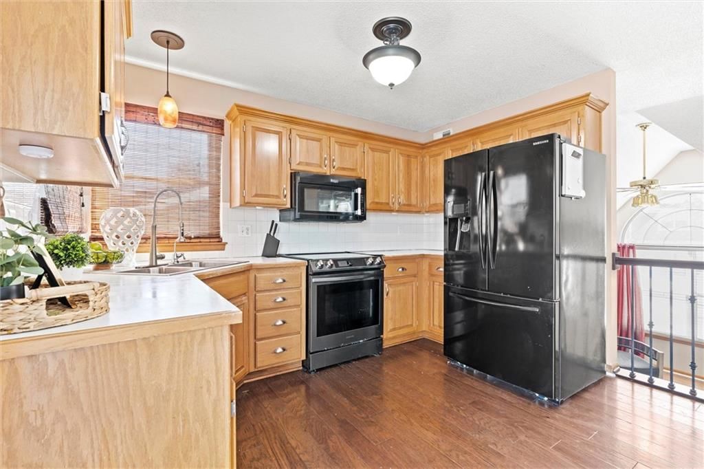 1462 NW Foxboro Road — photo 8