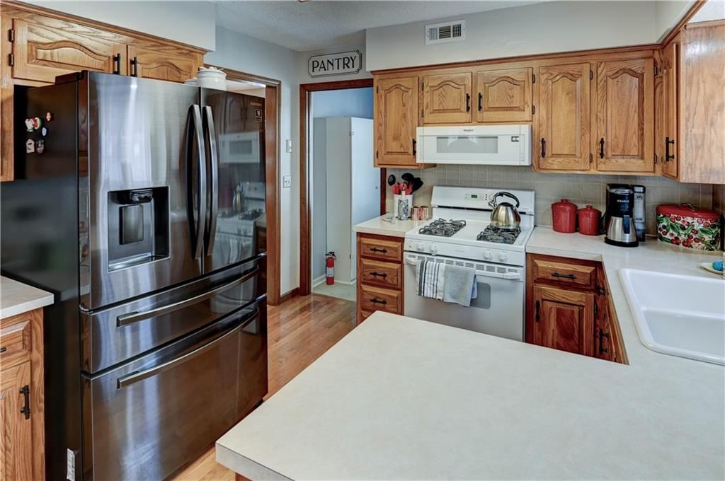 1200 NW Delwood Drive — photo 12