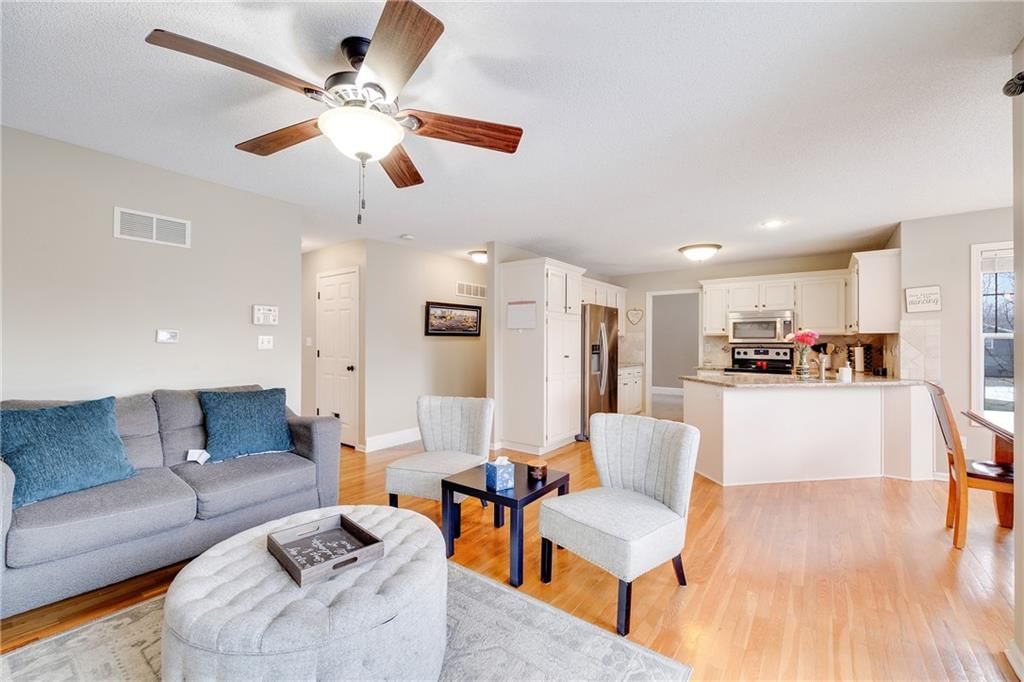 5033 S Powell Avenue — photo 11