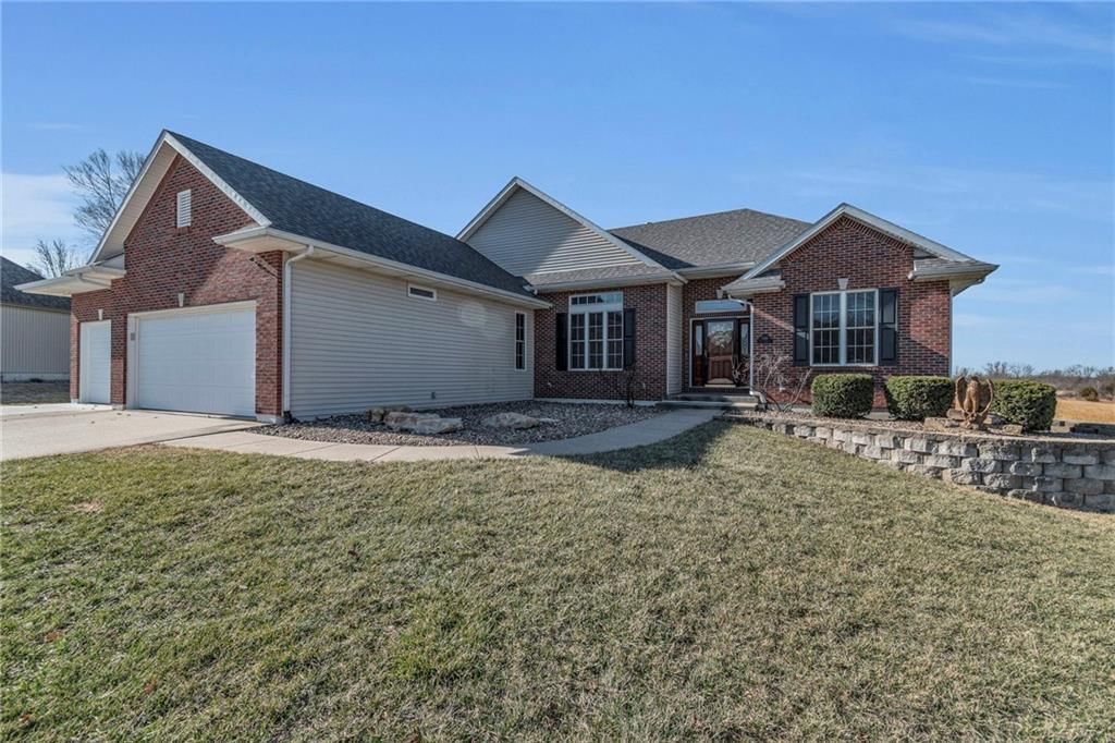 1506 Talon Drive — photo 3