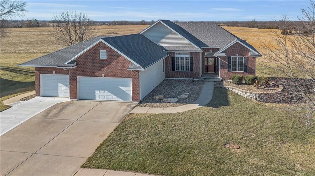 1506 Talon Drive — photo 4