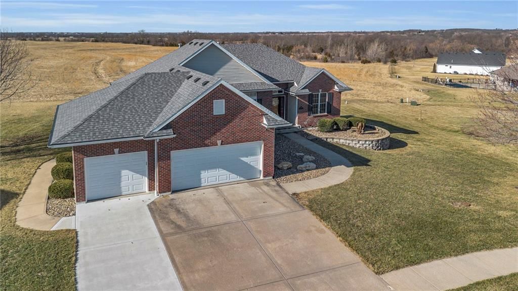 1506 Talon Drive — photo 6
