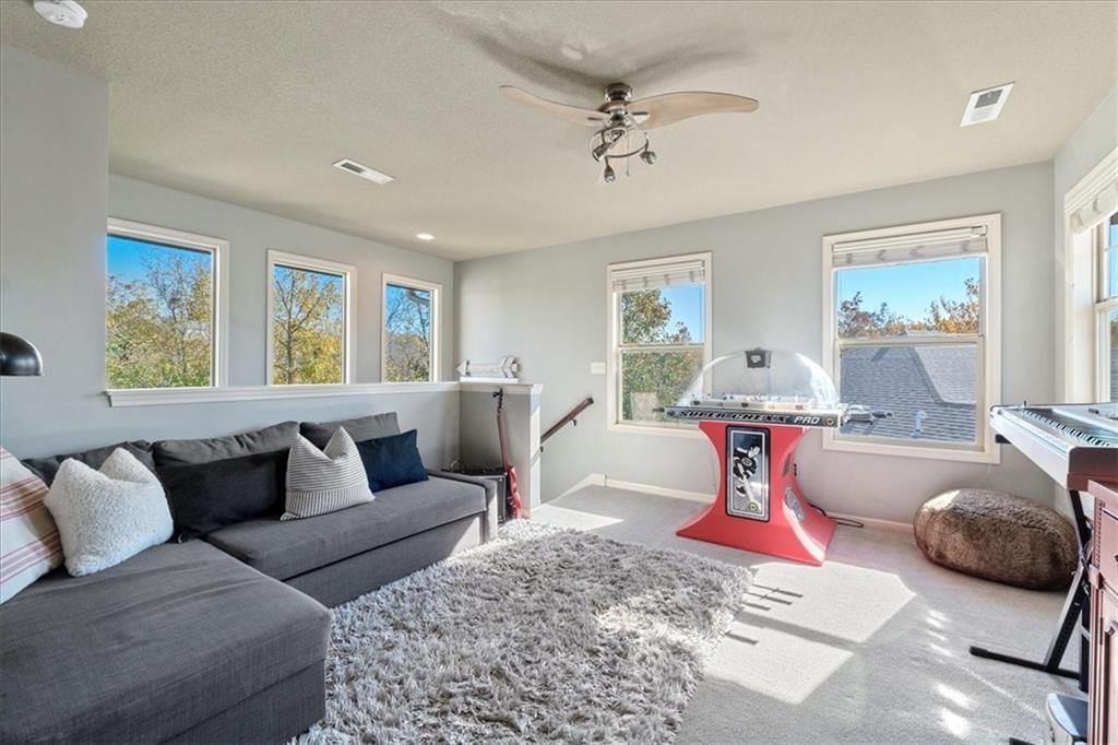12819 Woodland Avenue — photo 40