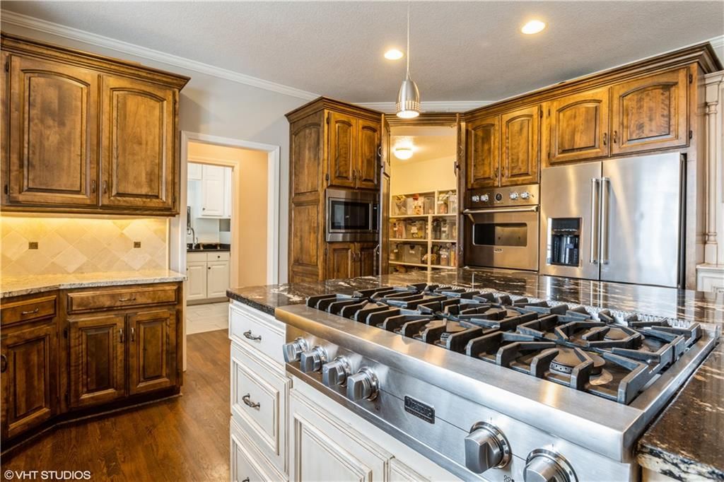 16023 Overbrook Lane — photo 14
