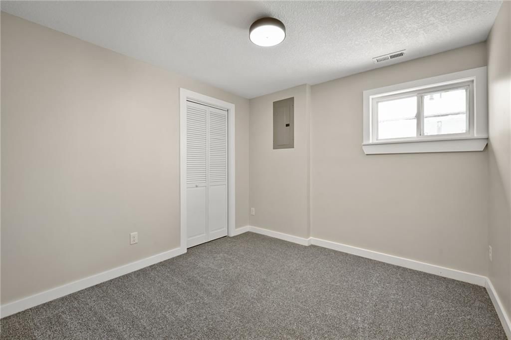 2528 NE 37th Terrace — photo 13