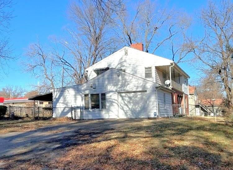800 E 75th Terrace — photo 25