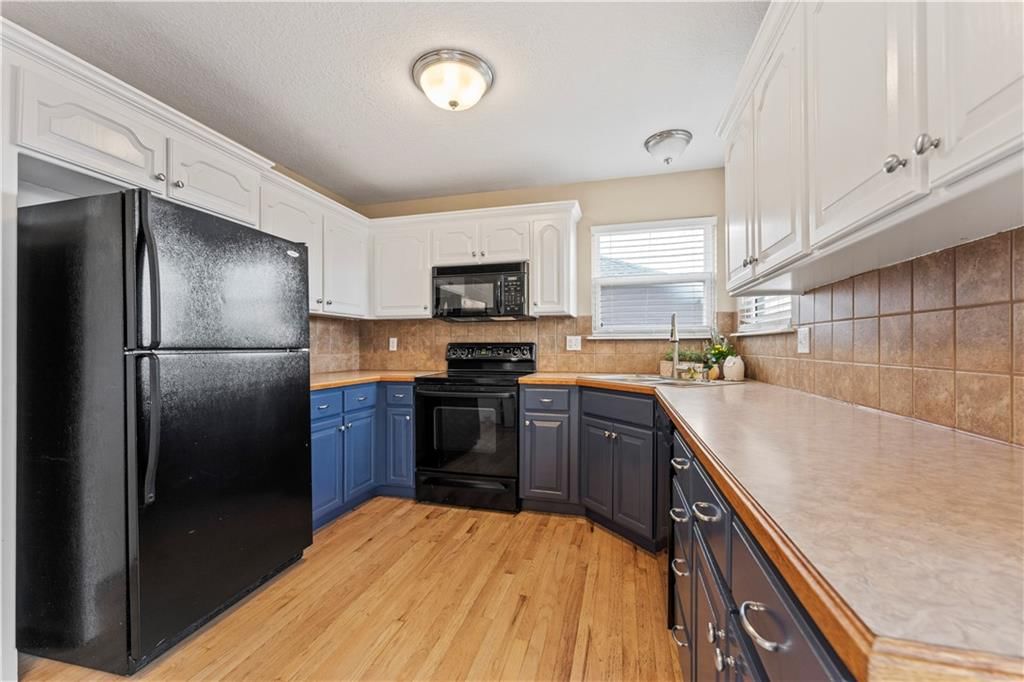 1101 Wiltshire Boulevard — photo 9