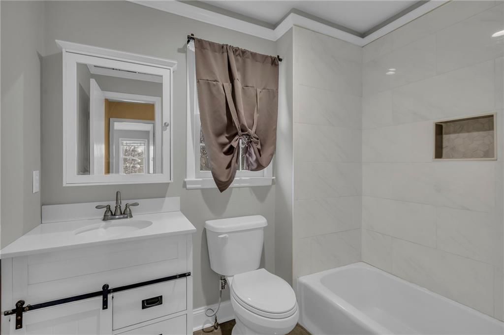 655 E 115th Terrace — photo 31