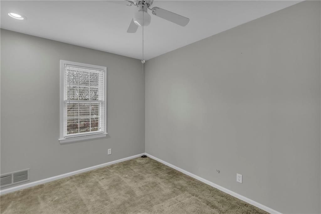 655 E 115th Terrace — photo 34