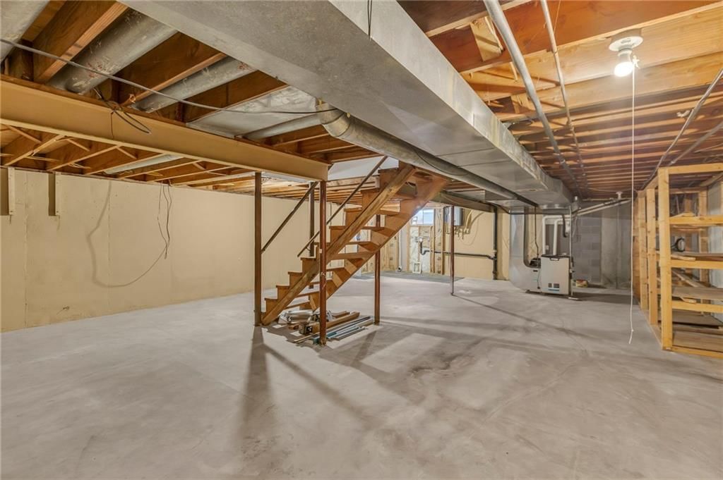 655 E 115th Terrace — photo 40