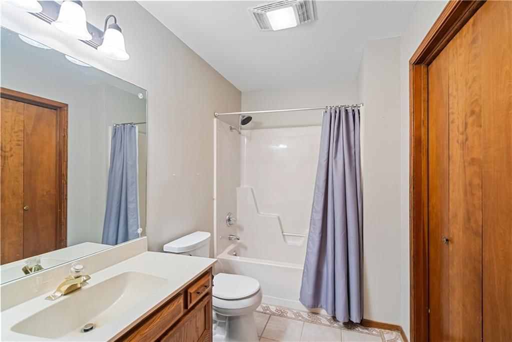 2613 Rolling Green Drive — photo 32