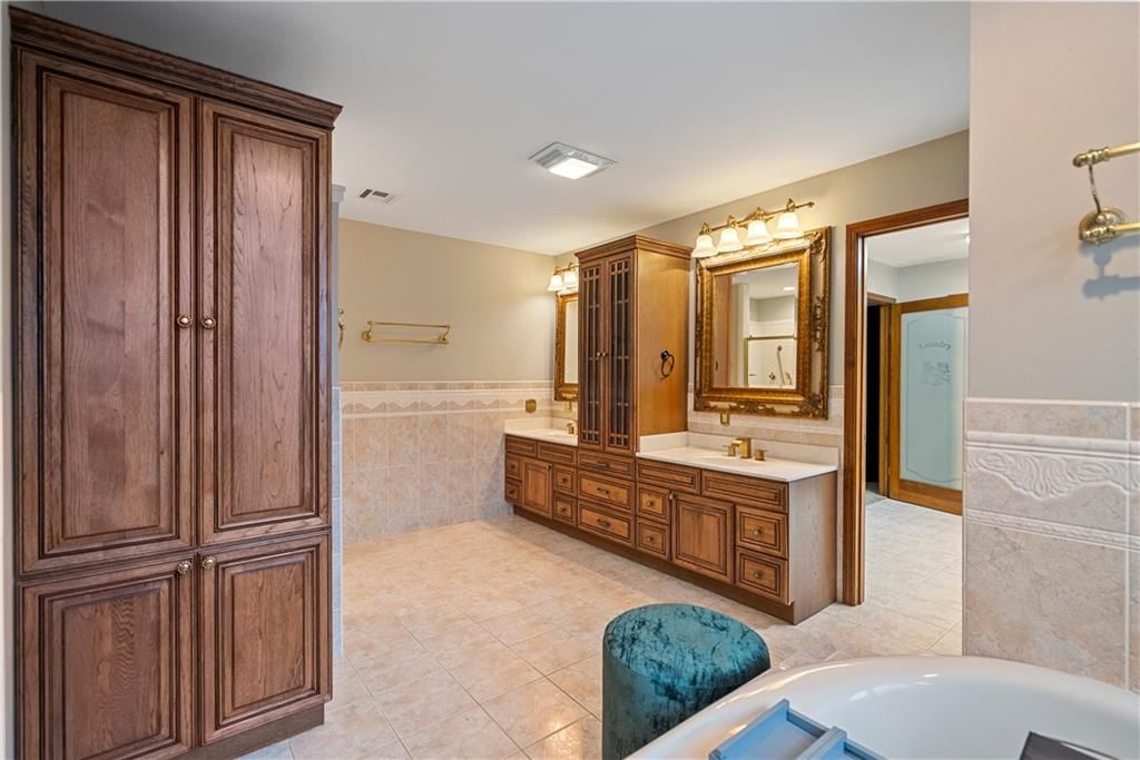 2613 Rolling Green Drive — photo 43