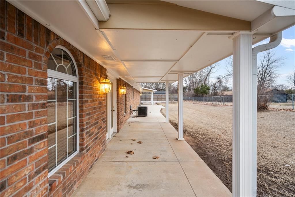 2613 Rolling Green Drive — photo 63