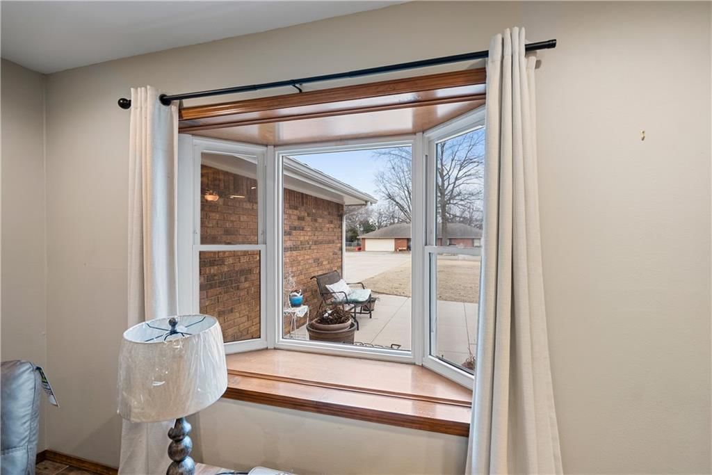 2613 Rolling Green Drive — photo 9