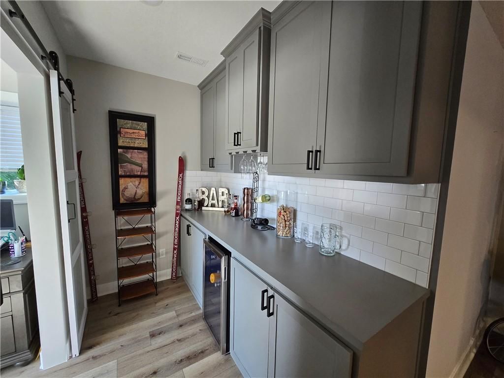 525 South Shore Drive — photo 9