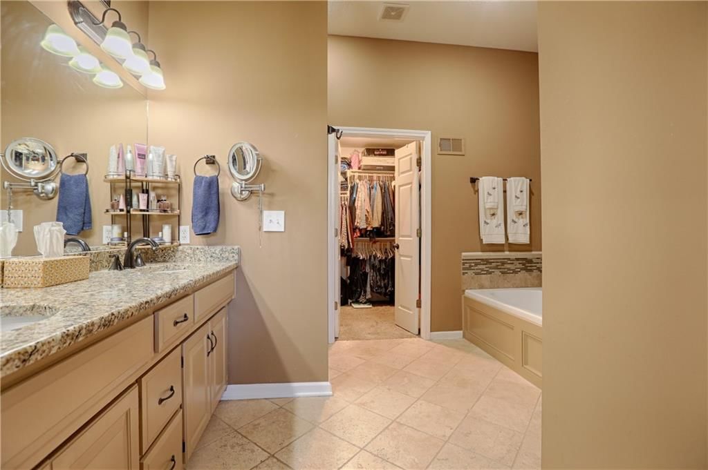 7702 W 149th Street — photo 17