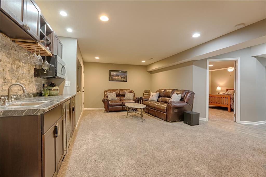 7702 W 149th Street — photo 26