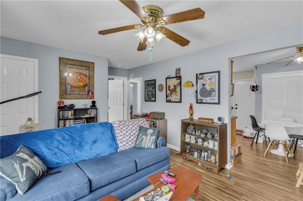 1616 Holt Lane — photo 8
