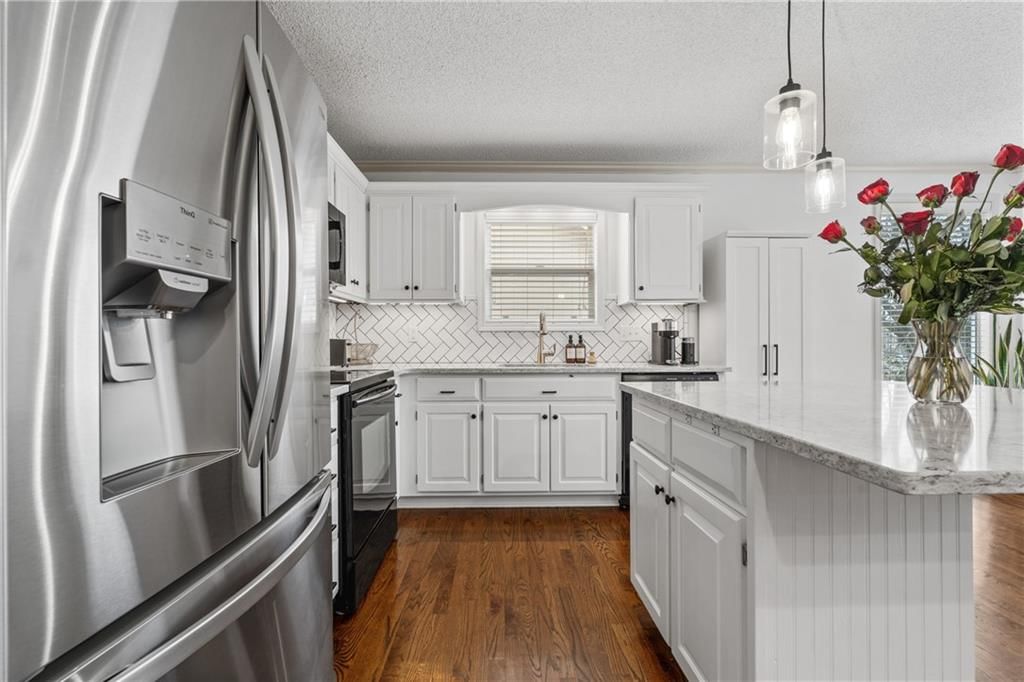 21237 W 120th Street — photo 12