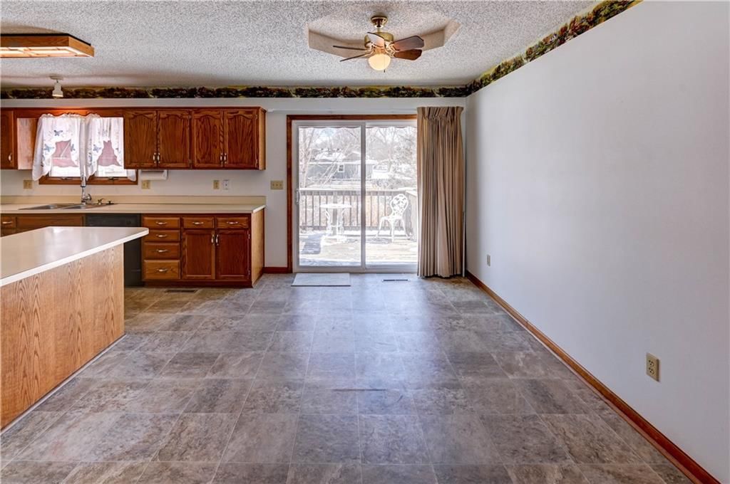 506 Santa Fe Drive — photo 7